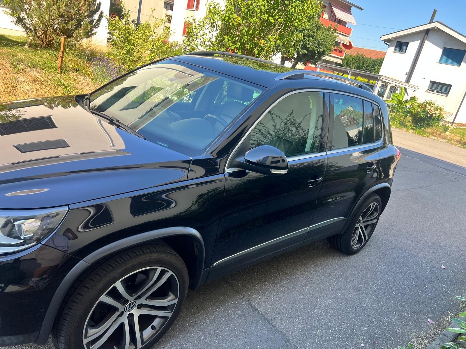 VW TIGUAN-image-1