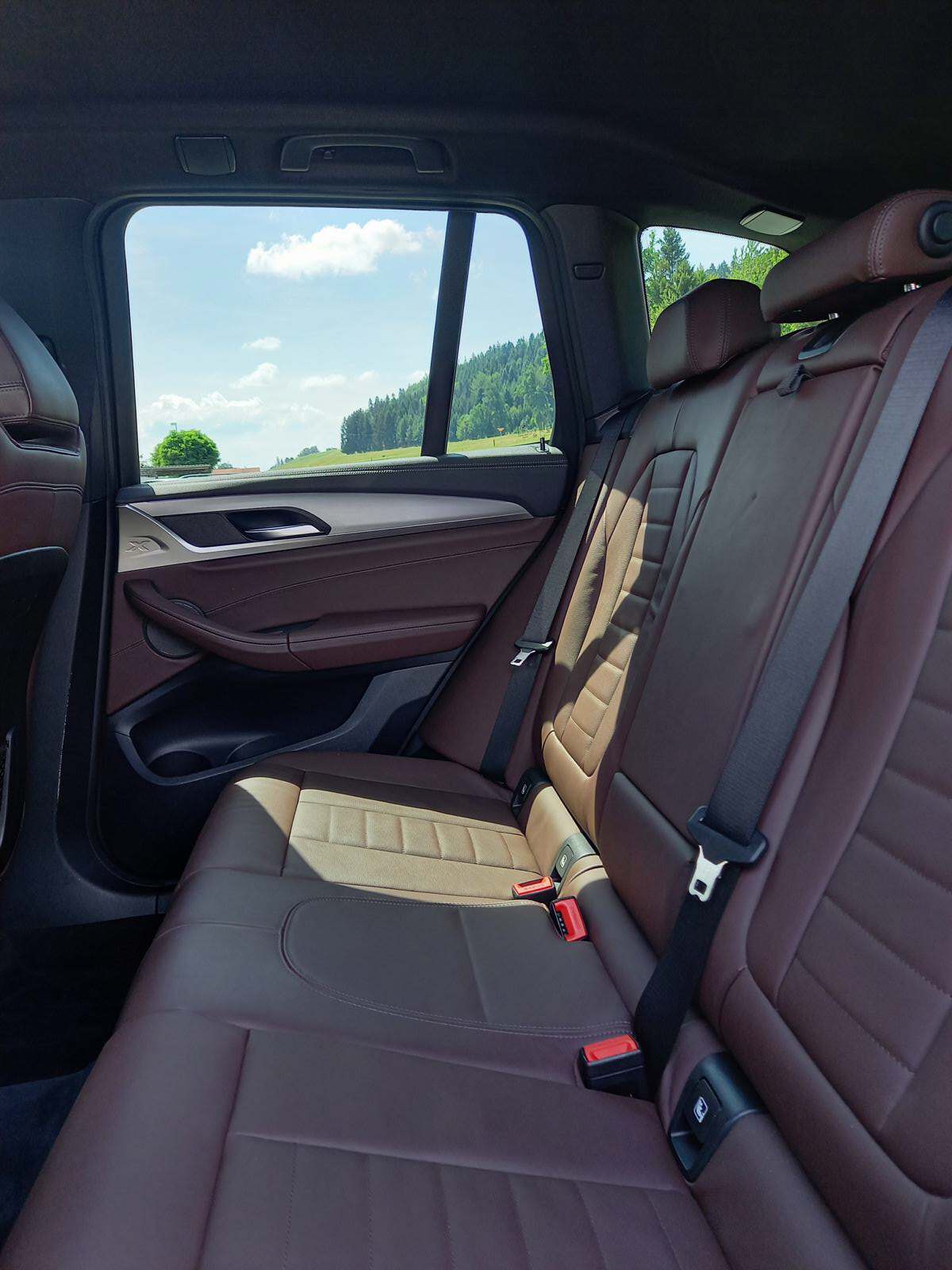 BMW X3 xDrive M40i Steptronic-image-14