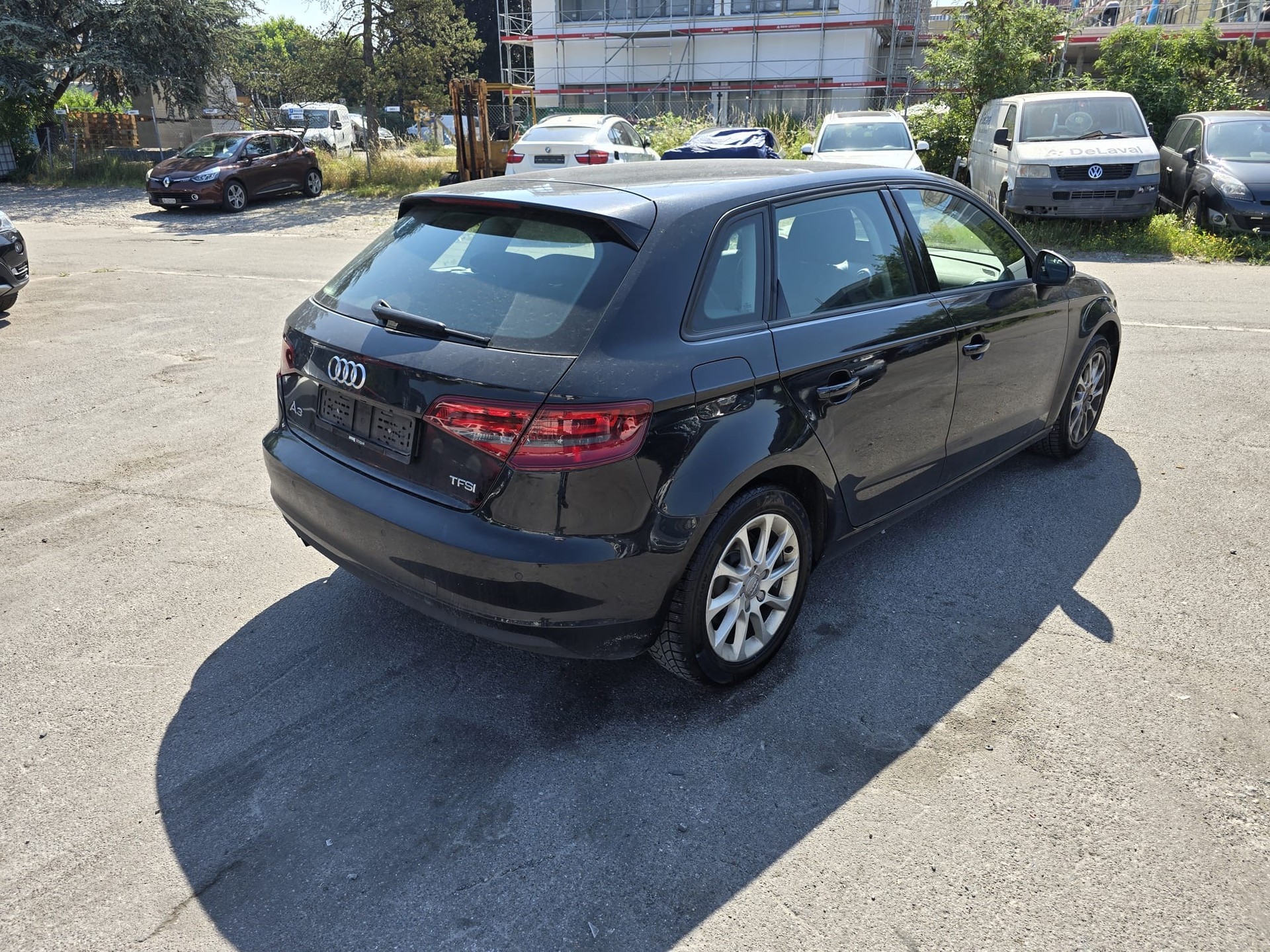 AUDI A3 Sportback 1.4 TFSI Ambition-image-4