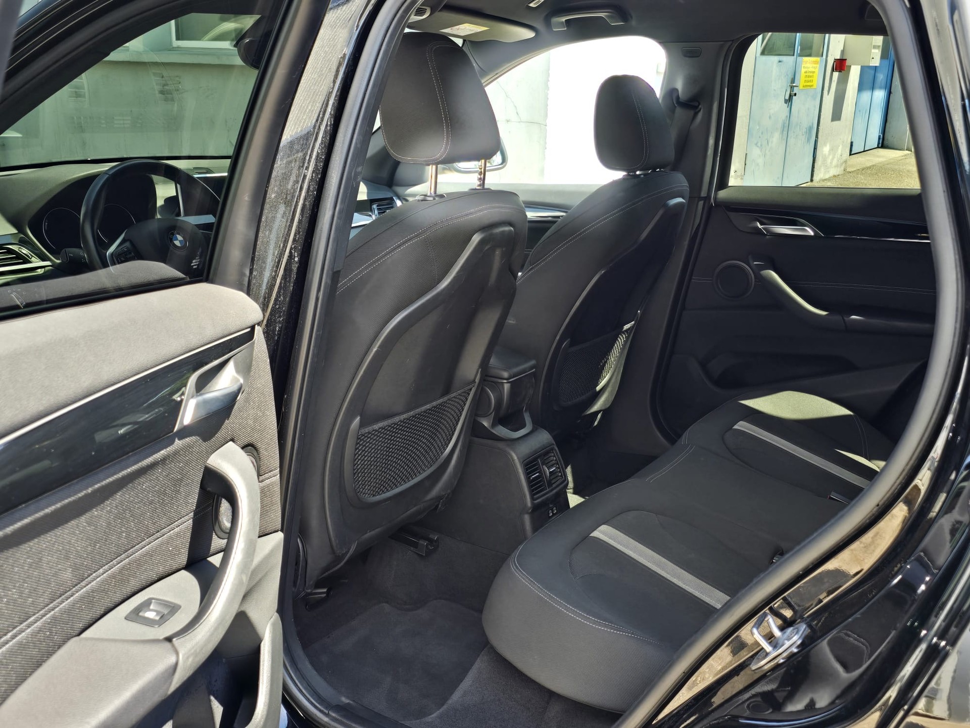 BMW X1 sDrive 18d Steptronic-image-5
