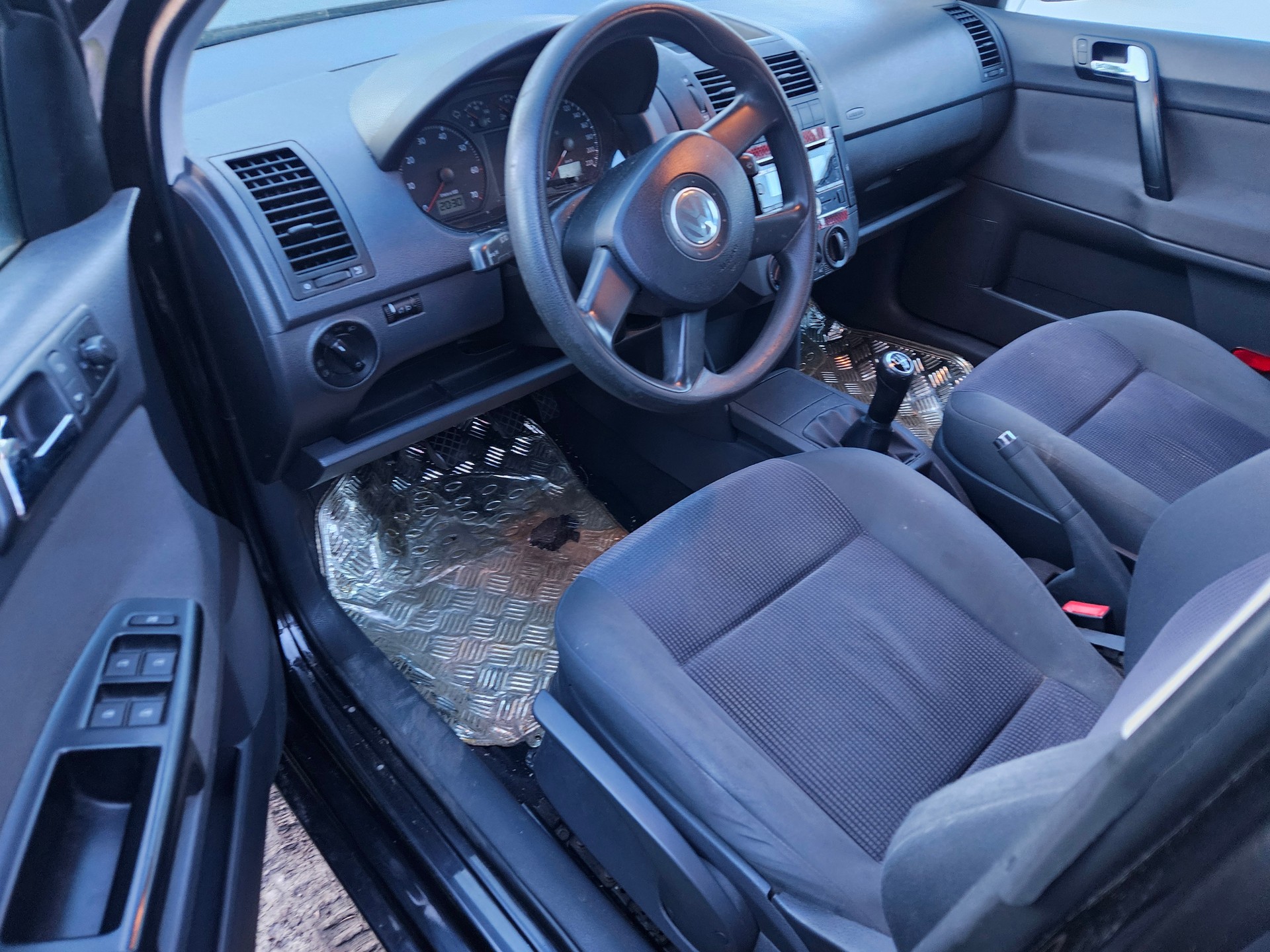 VW Polo 1.4 16V Comfortline-image-9