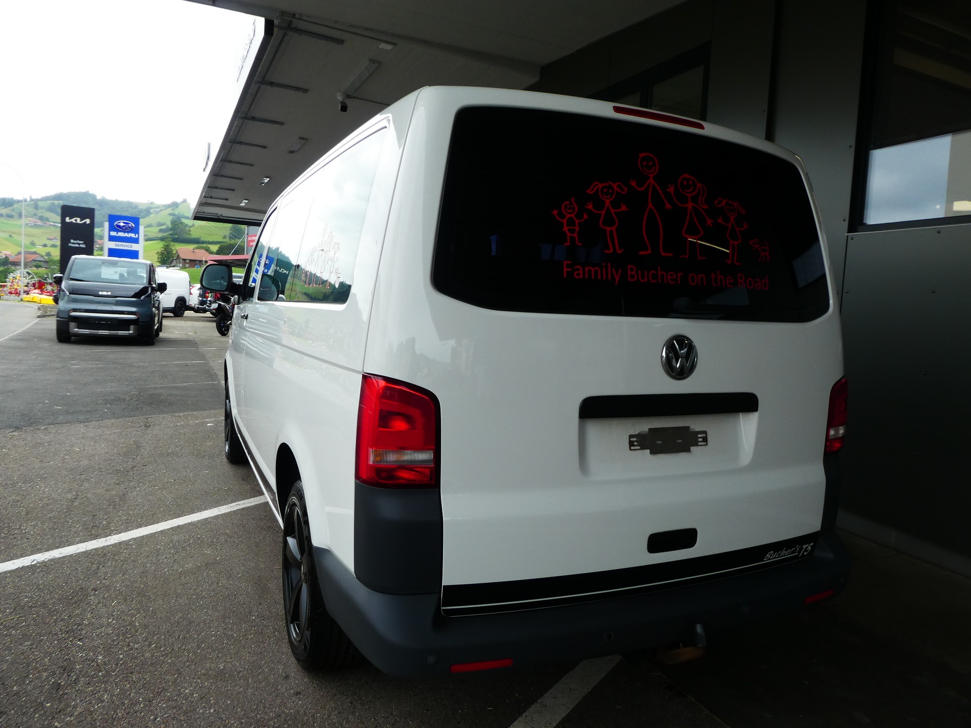 VW T5 Caravelle Trendline 2.0 TDI CR-image-6