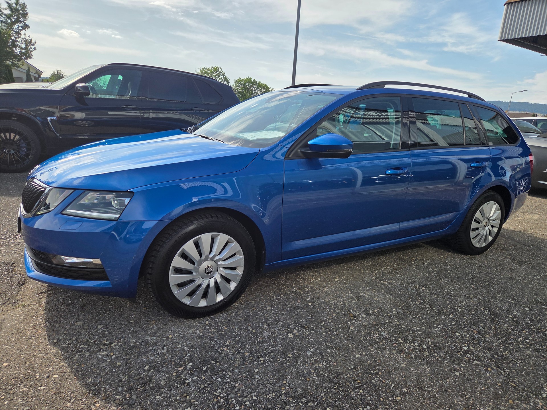SKODA Octavia Combi 1.6 TDI Ambition DSG-image-4