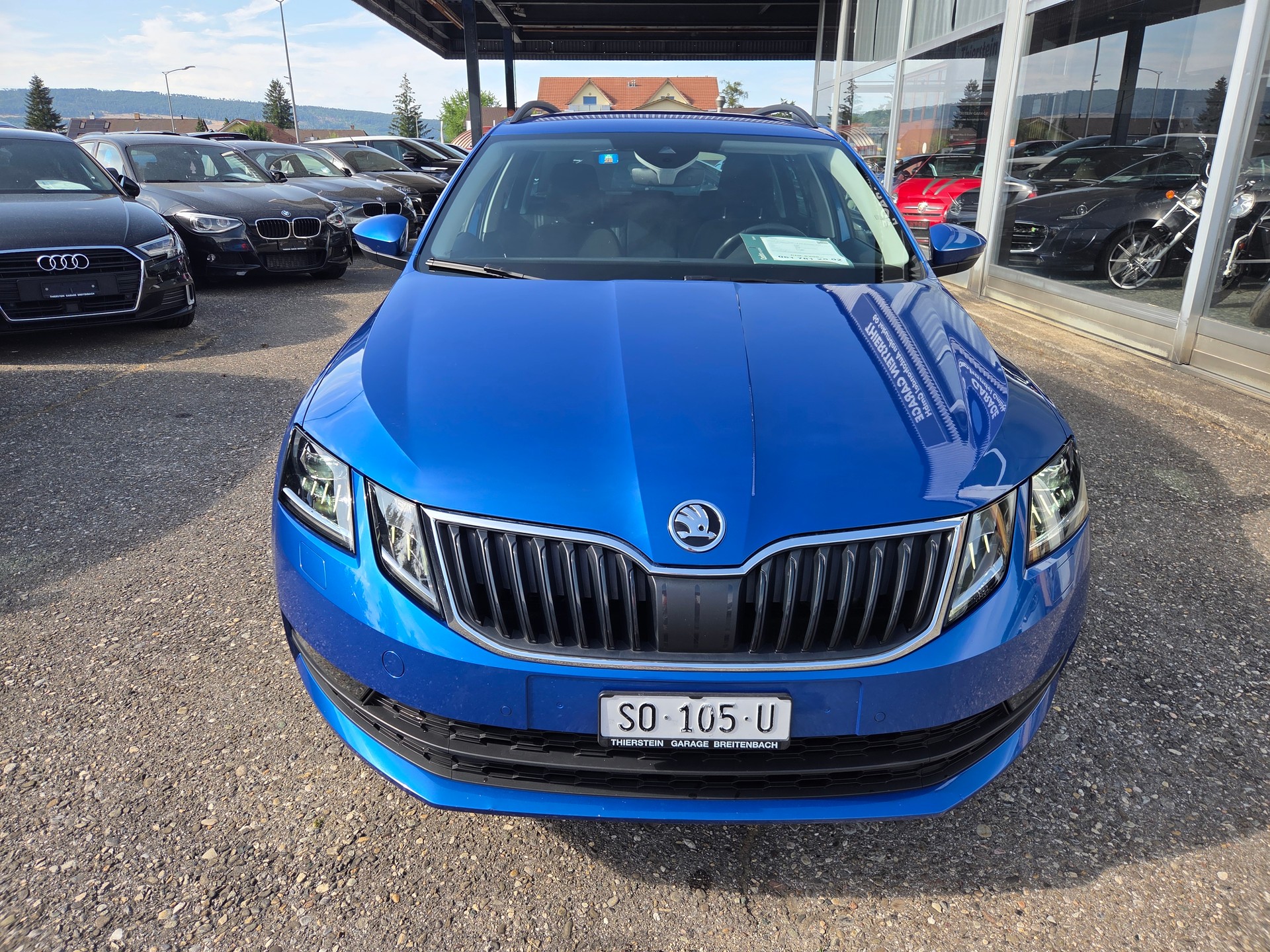 SKODA Octavia Combi 1.6 TDI Ambition DSG-image-2
