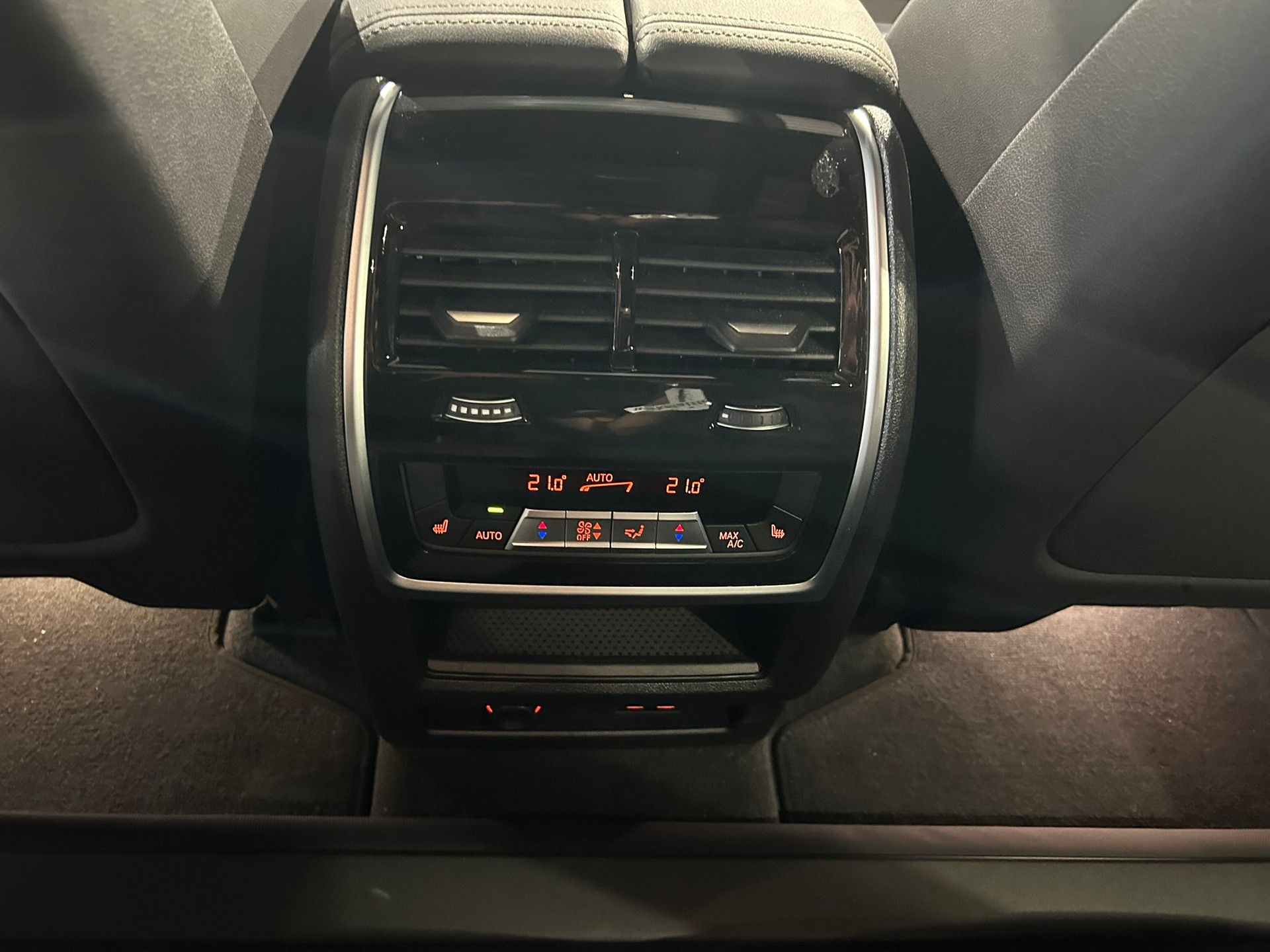 BMW X5 xDrive 48V 30d M Sport Pro Steptronic-image-18