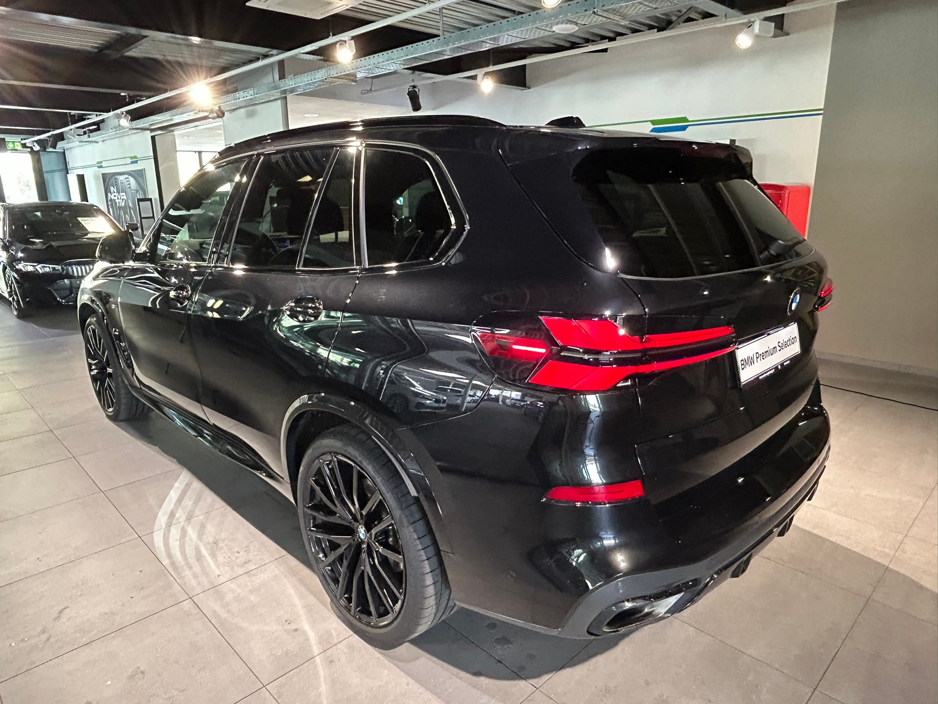 BMW X5 xDrive 48V 30d M Sport Pro Steptronic-image-5