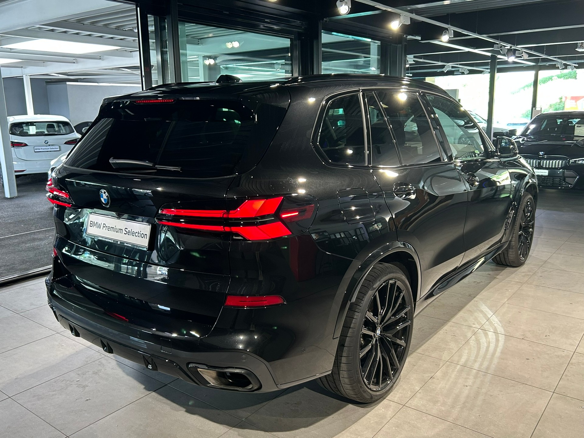 BMW X5 xDrive 48V 30d M Sport Pro Steptronic-image-8