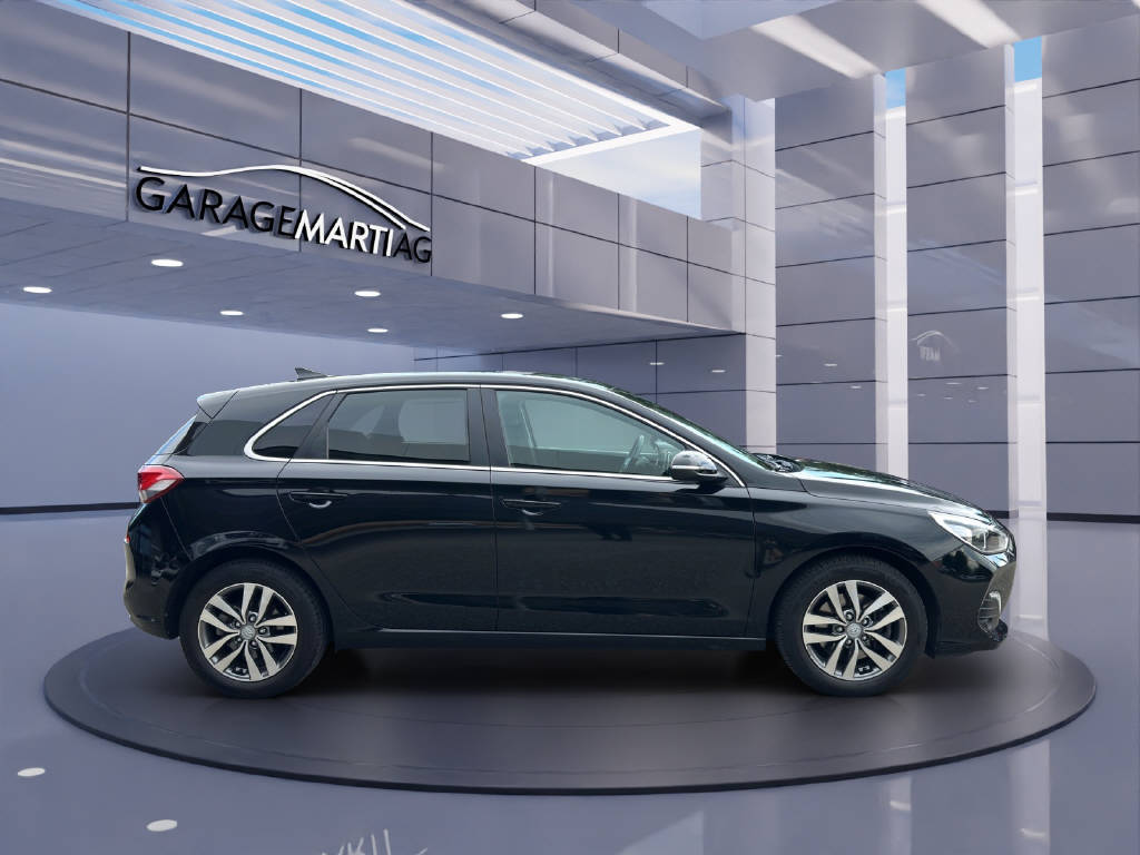 HYUNDAI i30 1.4 T-GDi Amplia-showroom-element-3