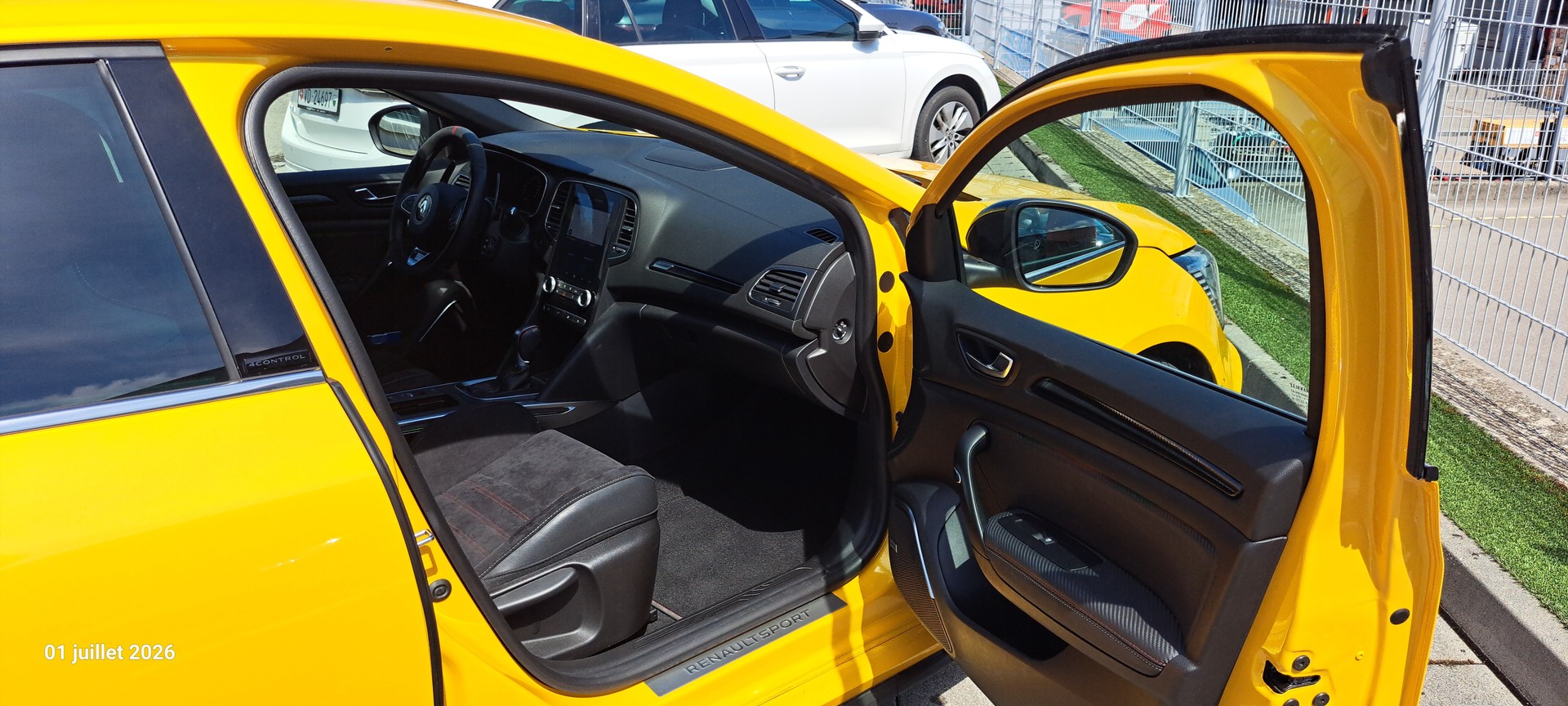 RENAULT RS-image-11