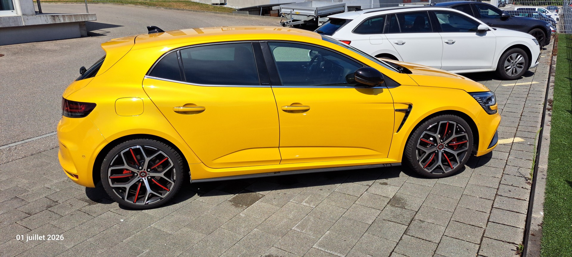 RENAULT RS-image-2