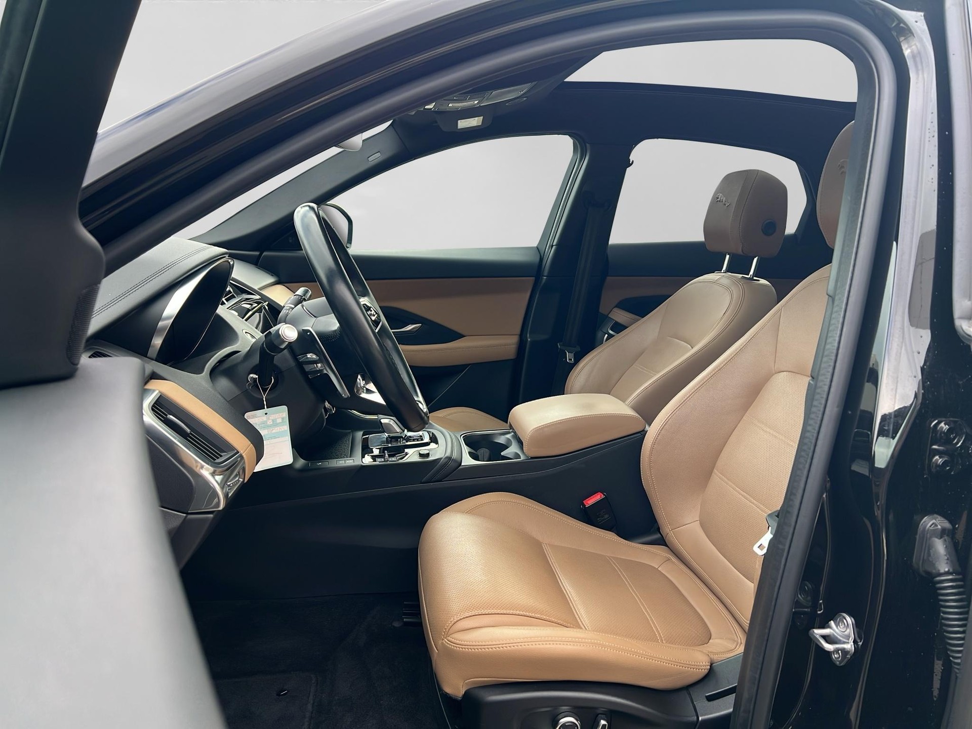 JAGUAR E-Pace 2.0 I4 200 S AWD-image-1