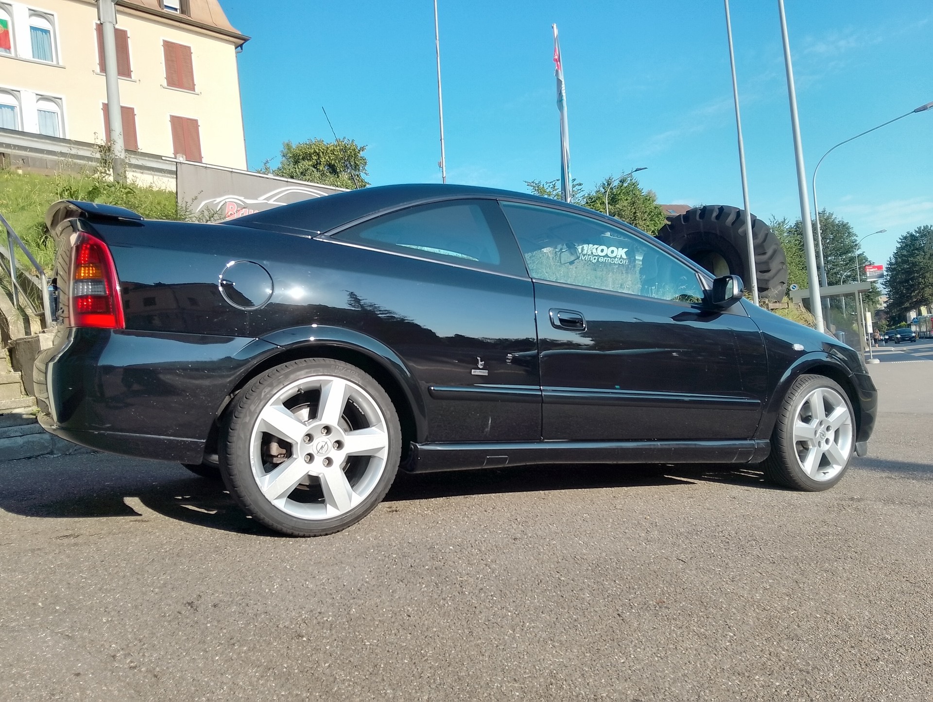 OPEL Astra Coupé 2.0i 16V Turbo-image-8