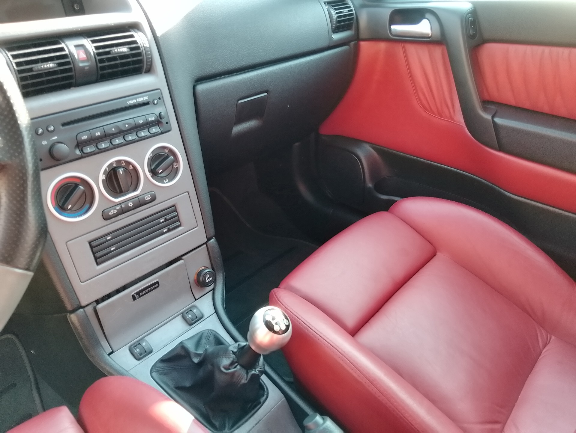 OPEL Astra Coupé 2.0i 16V Turbo-image-13