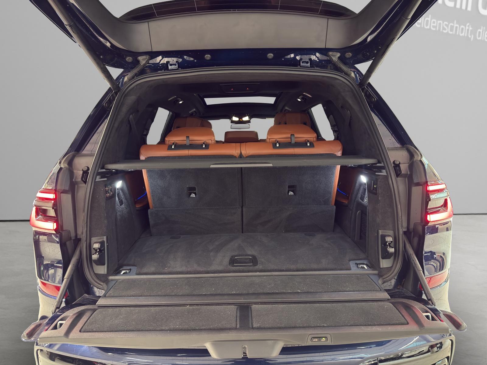 BMW X7 M60i M-SportPaket Pro-image-20