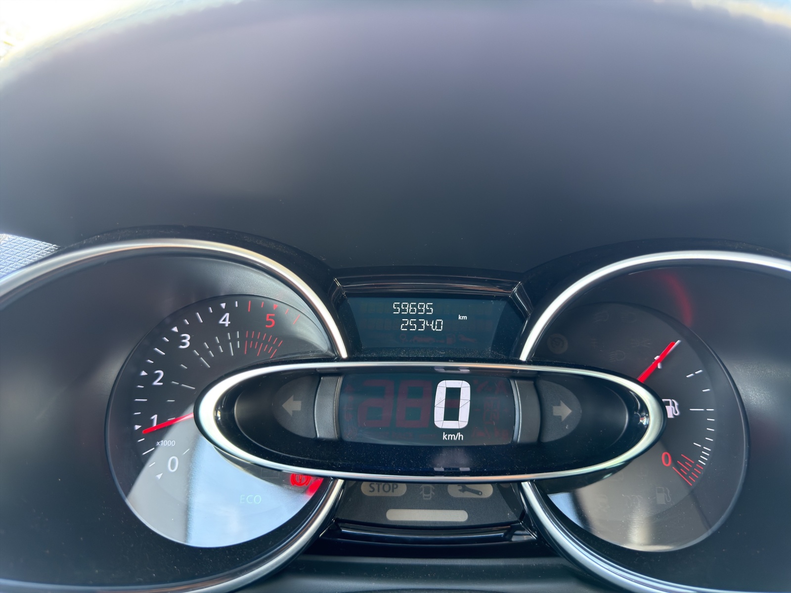 RENAULT Clio 1.5 dCi Business Line-image-21