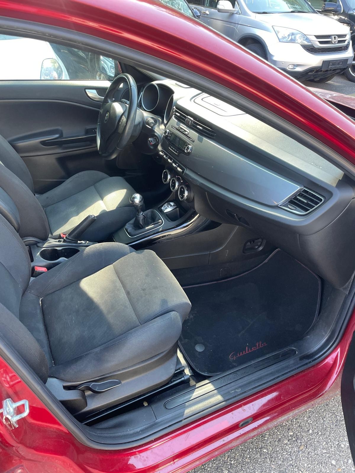 ALFA ROMEO Giulietta 1.4 T Progression-image-1
