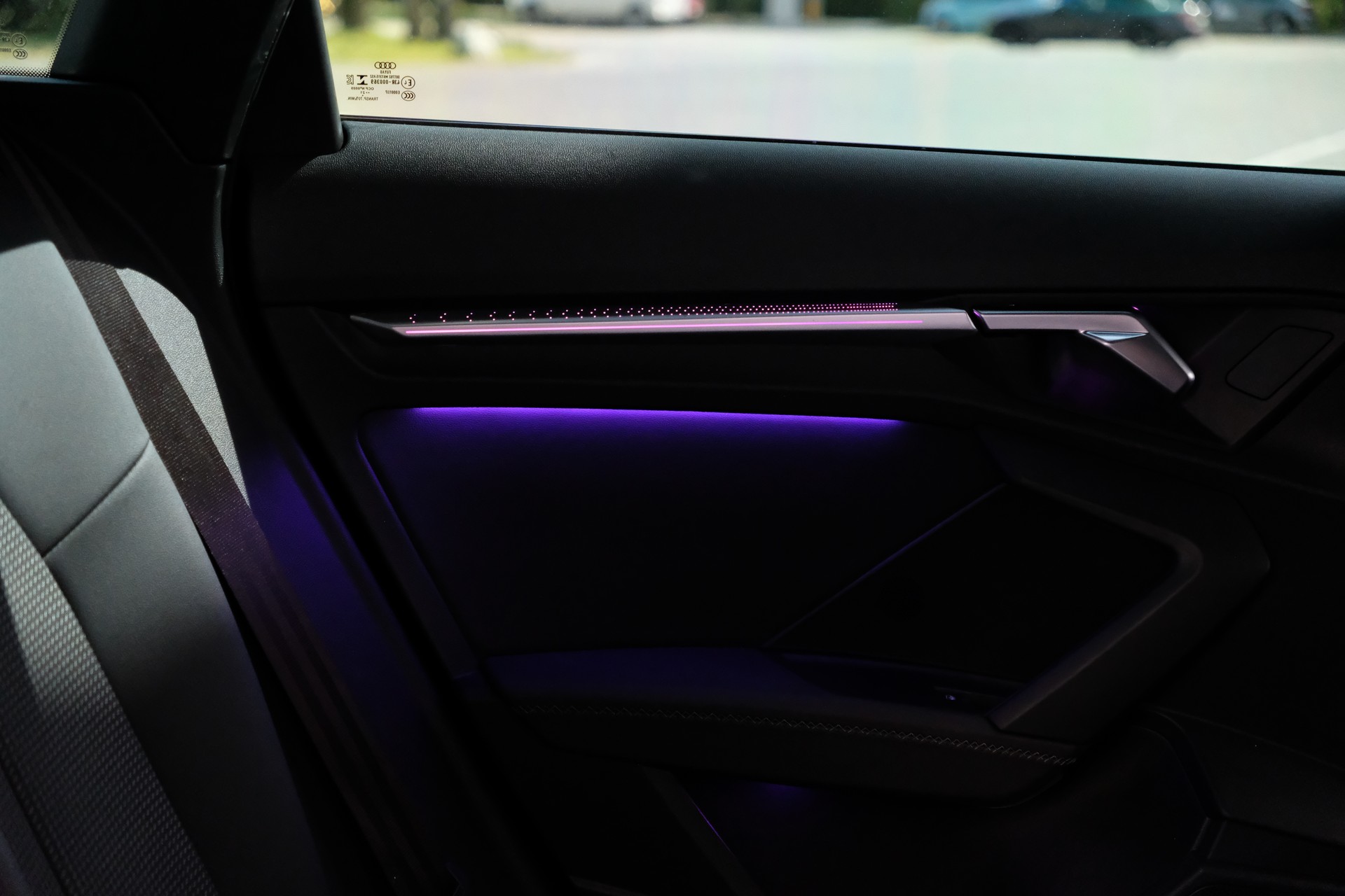 AUDI S3 Limousine 2.0 TFSI quattro S-tronic-image-26
