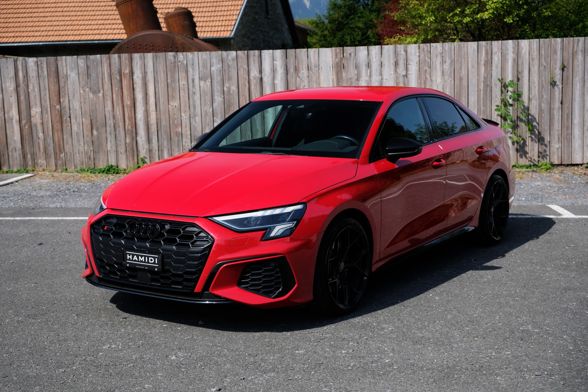 AUDI S3 Limousine 2.0 TFSI quattro S-tronic-image-4