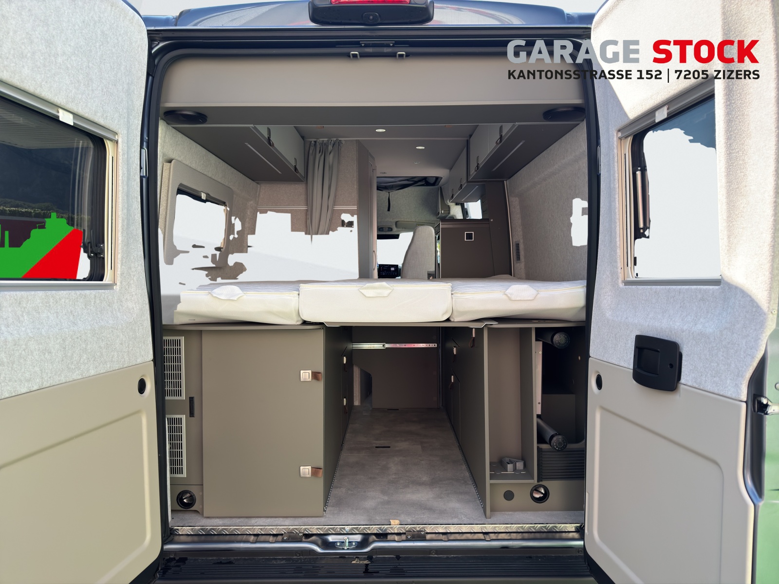 HYMER Yellowstone-image-18