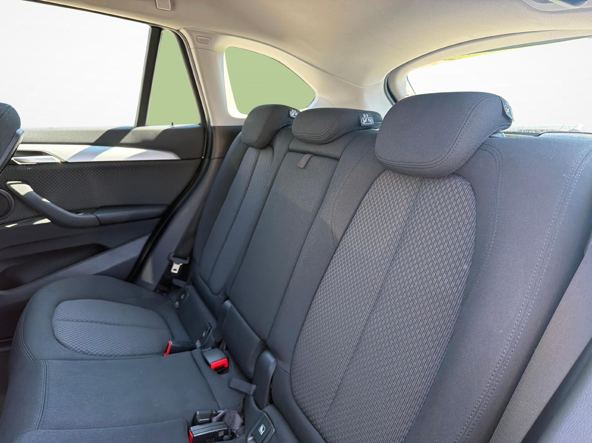 BMW X1 18d sDrive SAG-image-20
