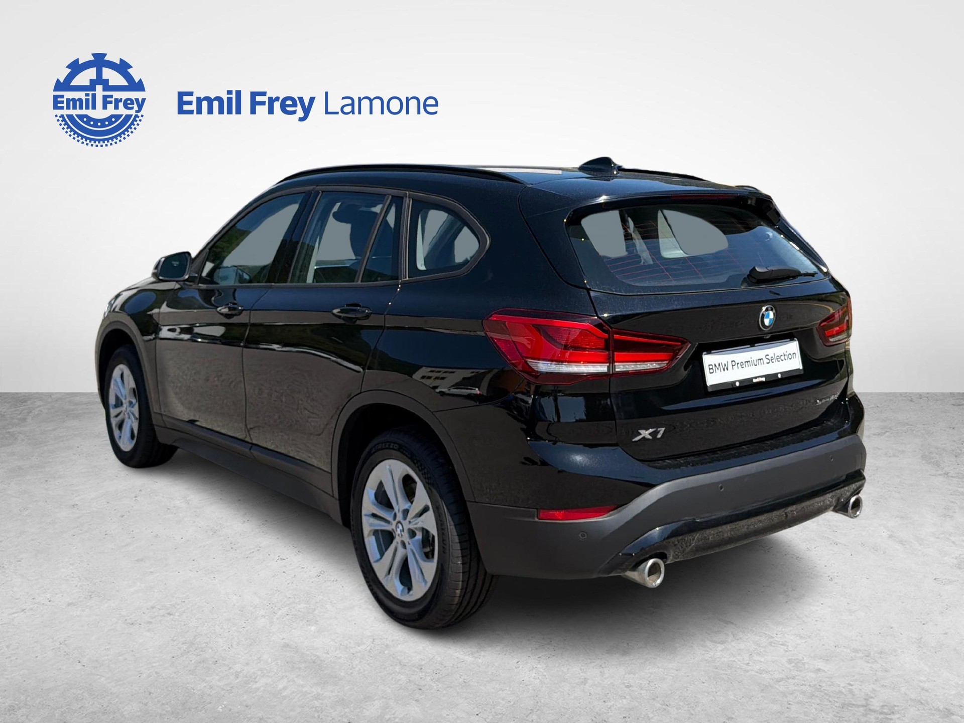 BMW X1 18d sDrive SAG-image-4