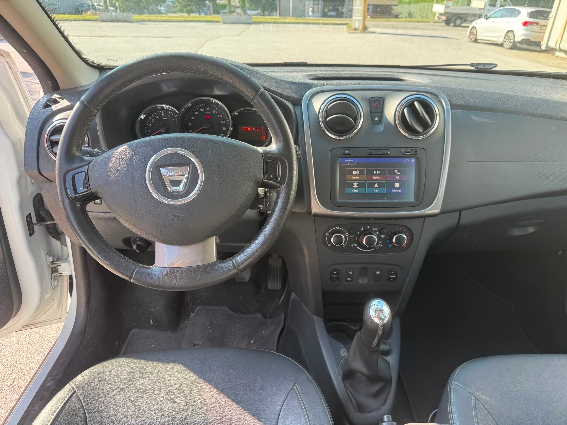 DACIA Sandero 1.5 dCi Stepway Lauréate-image-6