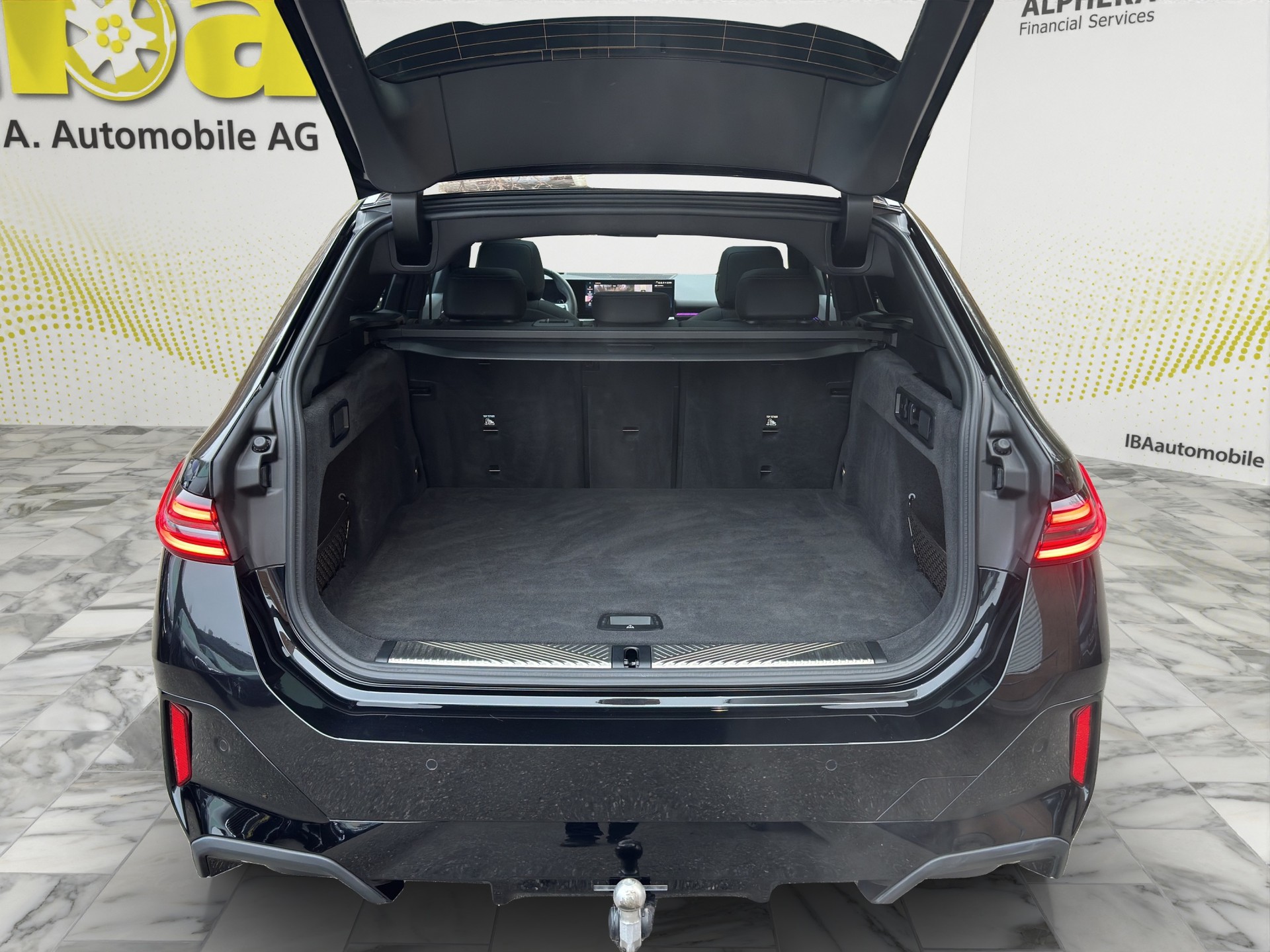 BMW 540d xDrive 48V Touring M Sport Pro AHK 4x4-image-8