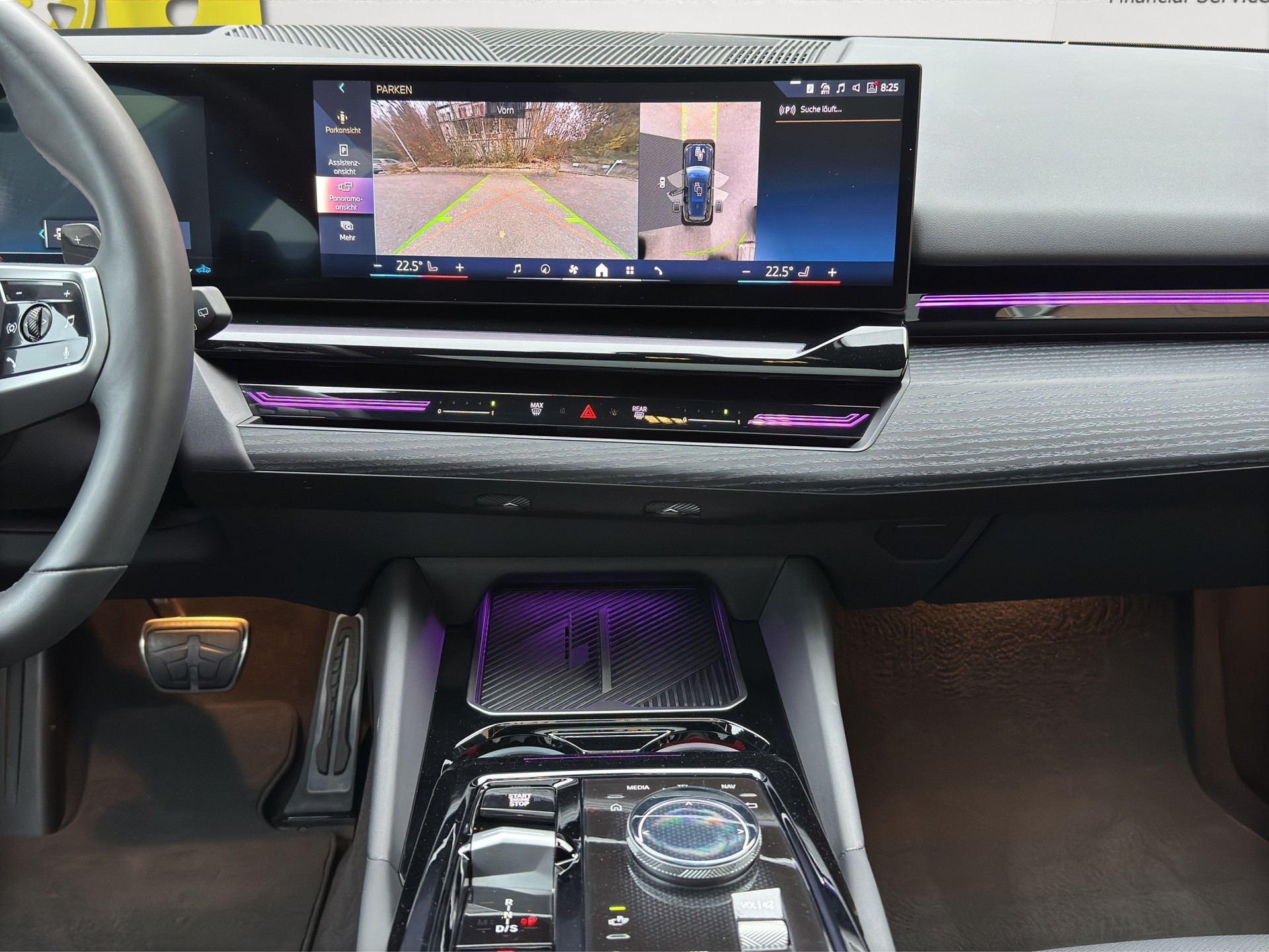 BMW 540d xDrive 48V Touring M Sport Pro AHK 4x4-image-19