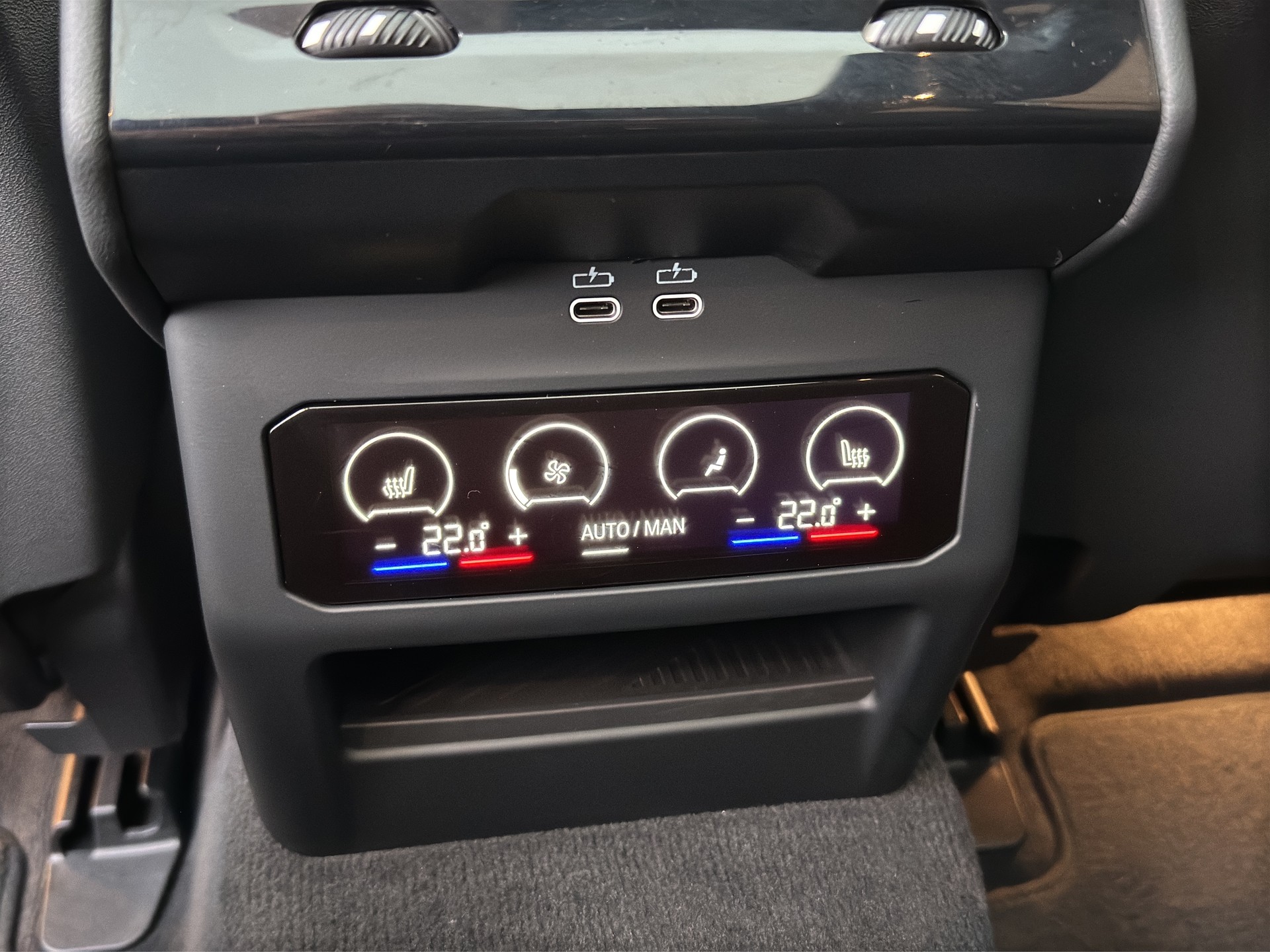 BMW 540d xDrive 48V Touring M Sport Pro AHK 4x4-image-22