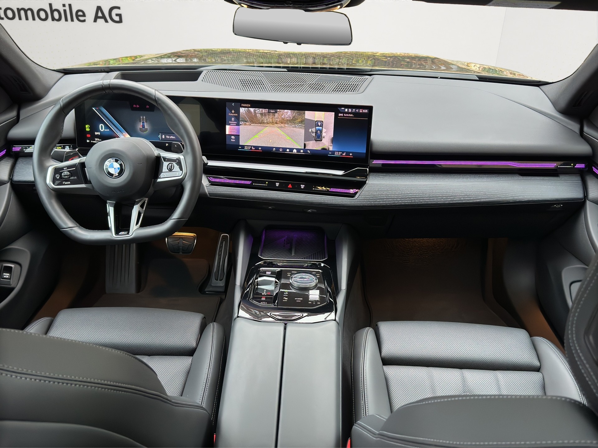 BMW 540d xDrive 48V Touring M Sport Pro AHK 4x4-image-9