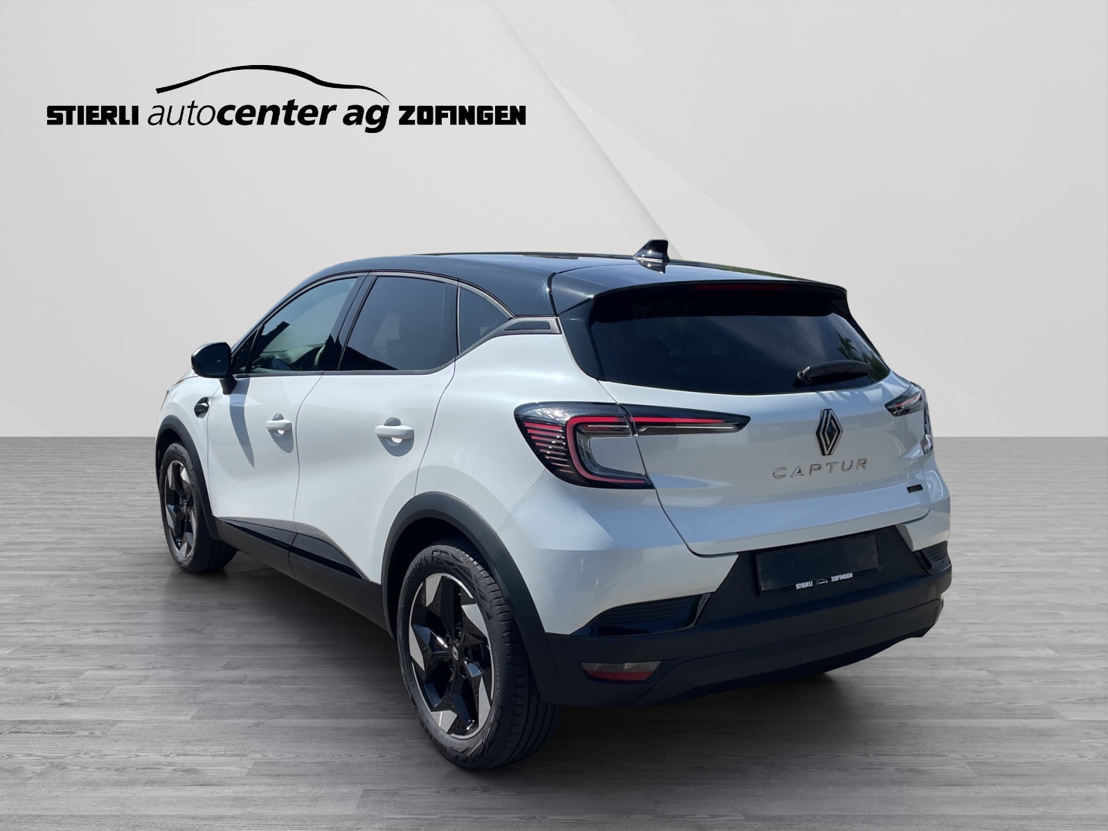 RENAULT Captur 1.8 E-Tech techno-image-6