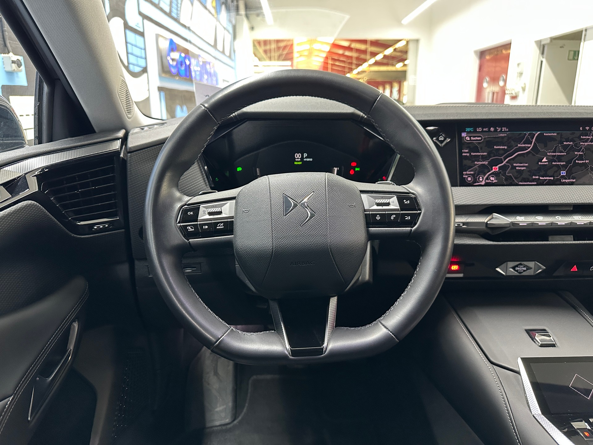 DS AUTOMOBILES DS 4 1.6 E-Tense Trocadero-image-10