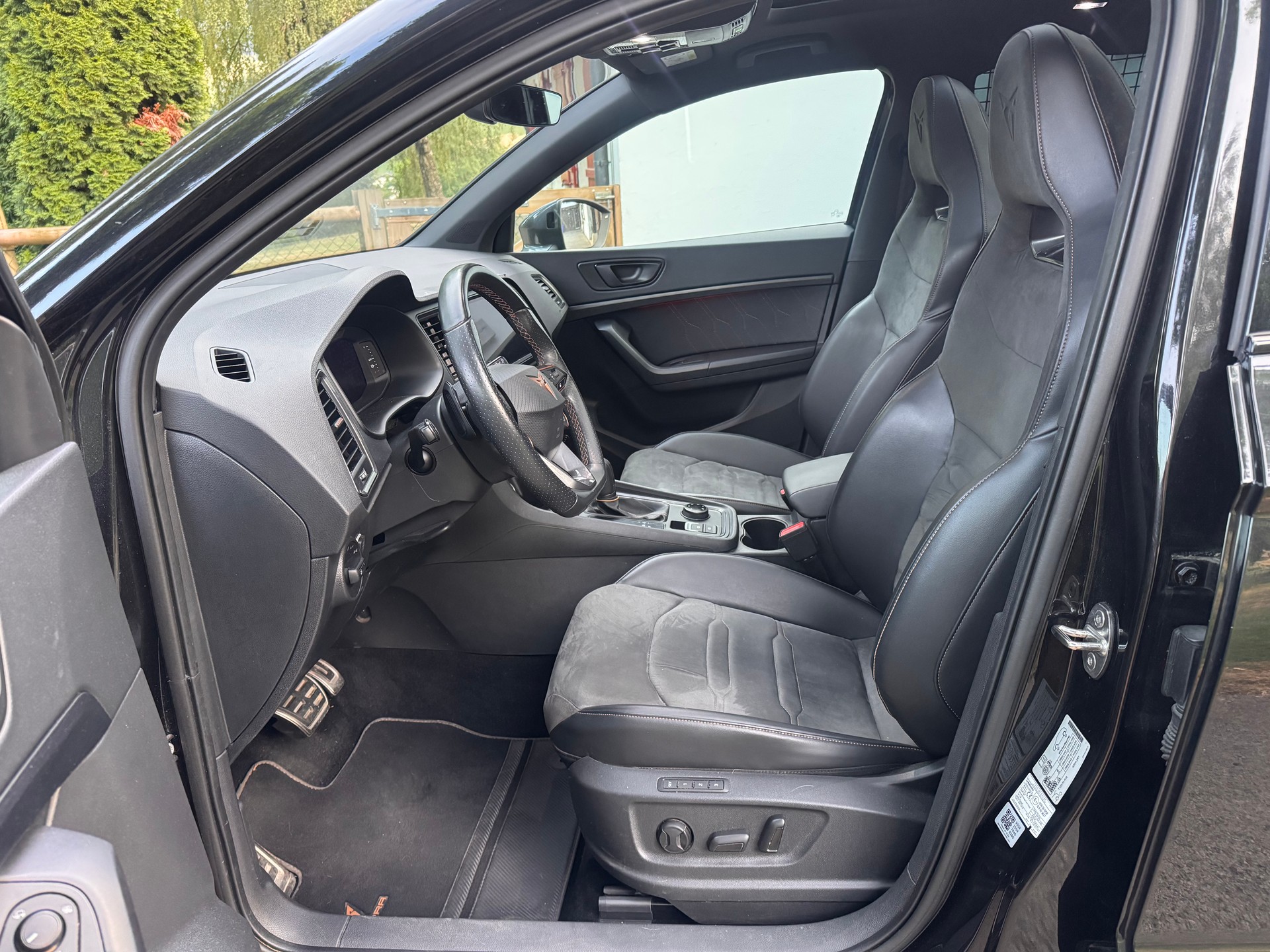 CUPRA 2.0 TSI 4Drive DSG-image-5