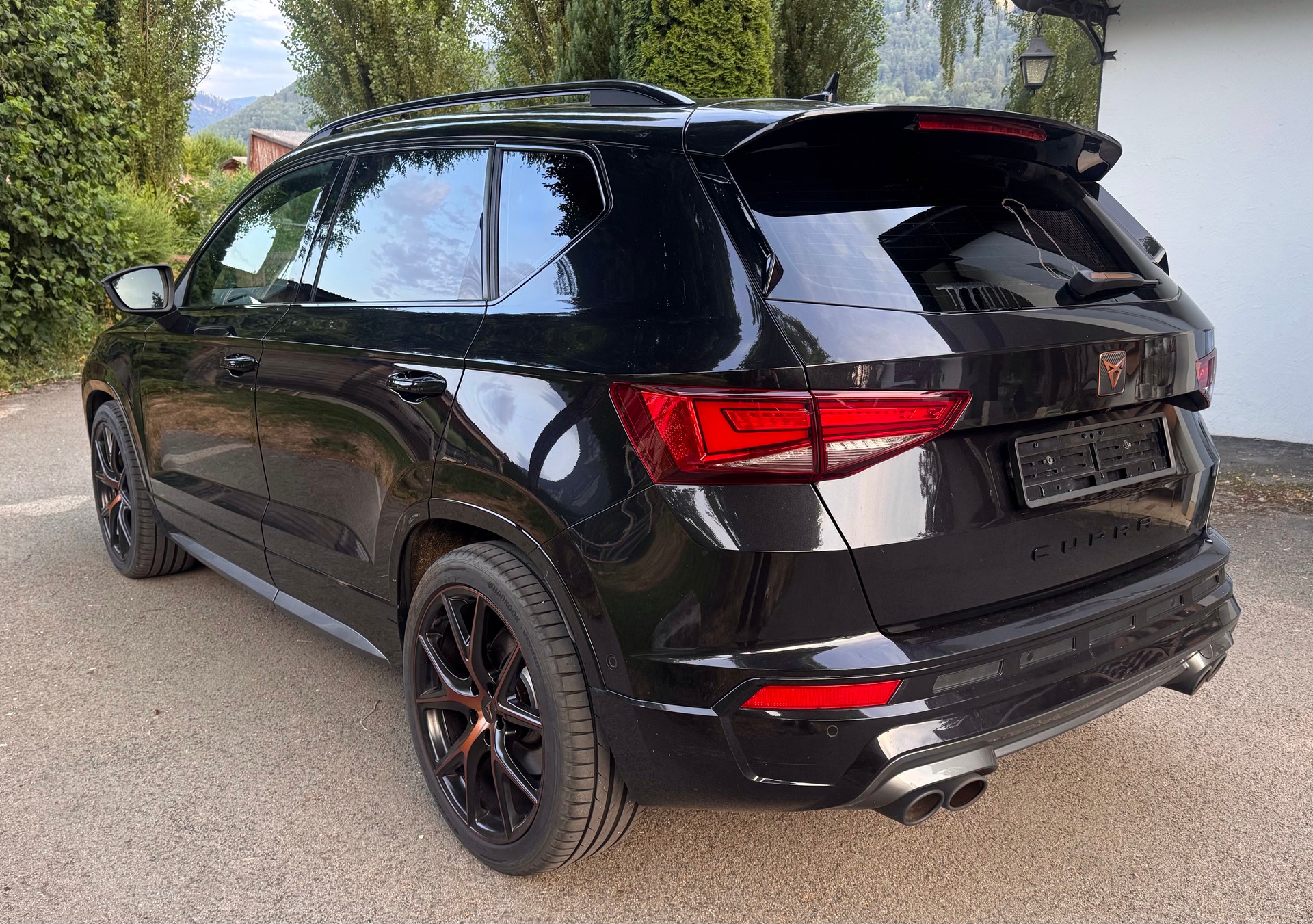 CUPRA 2.0 TSI 4Drive DSG-image-2