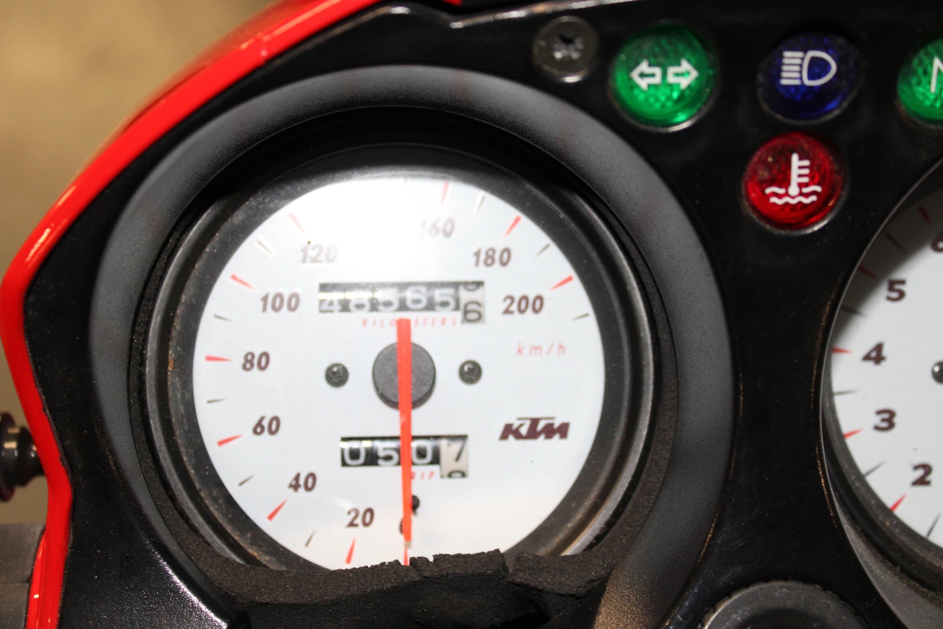 KTM 640 Duke-E II-image-4