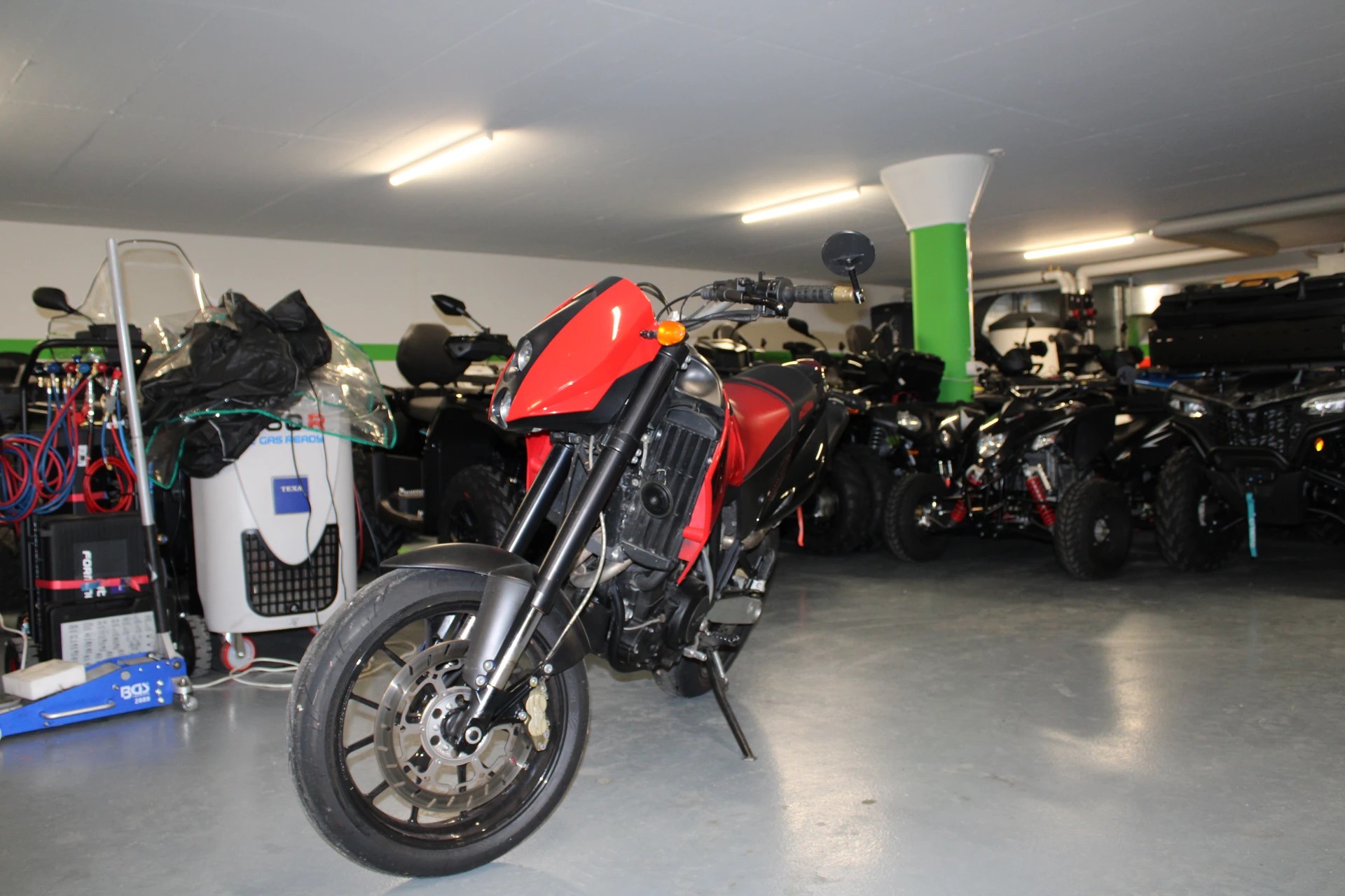 KTM 640 Duke-E II-image-6