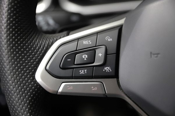 VW T-Roc 1.5 TSI R-Line DSG-image-13