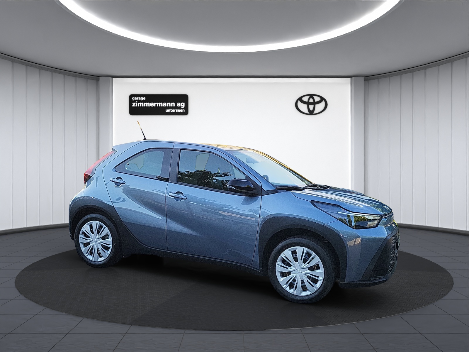 TOYOTA Aygo X 1.5 VVT-i HSD Comfort-image-3