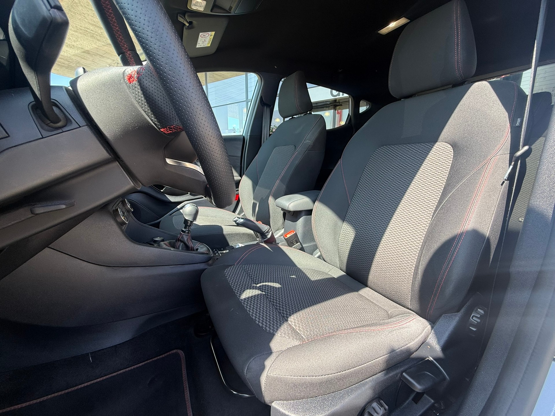 FORD Fiesta 1.0 SCTi MHEV ST-Line X-image-6