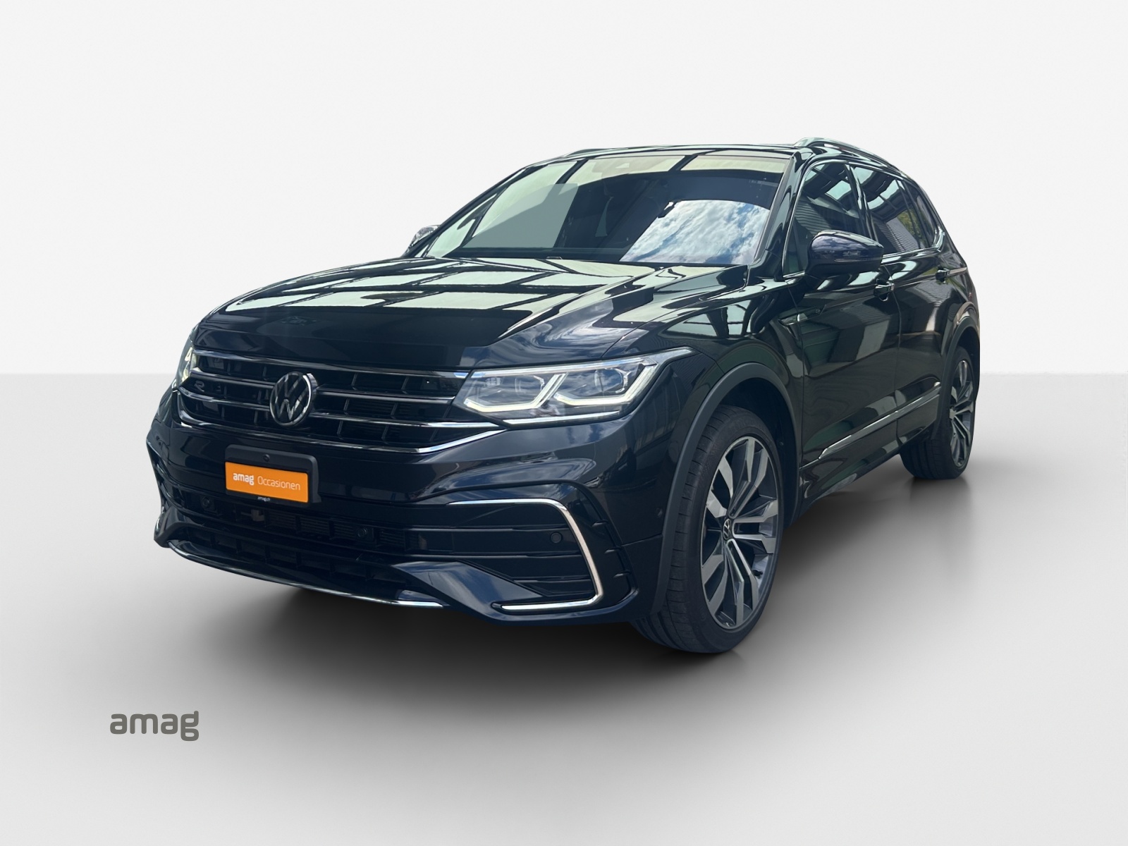 VW Tiguan Allspace 2.0TSI R-Line 4Motion DSG-image-0
