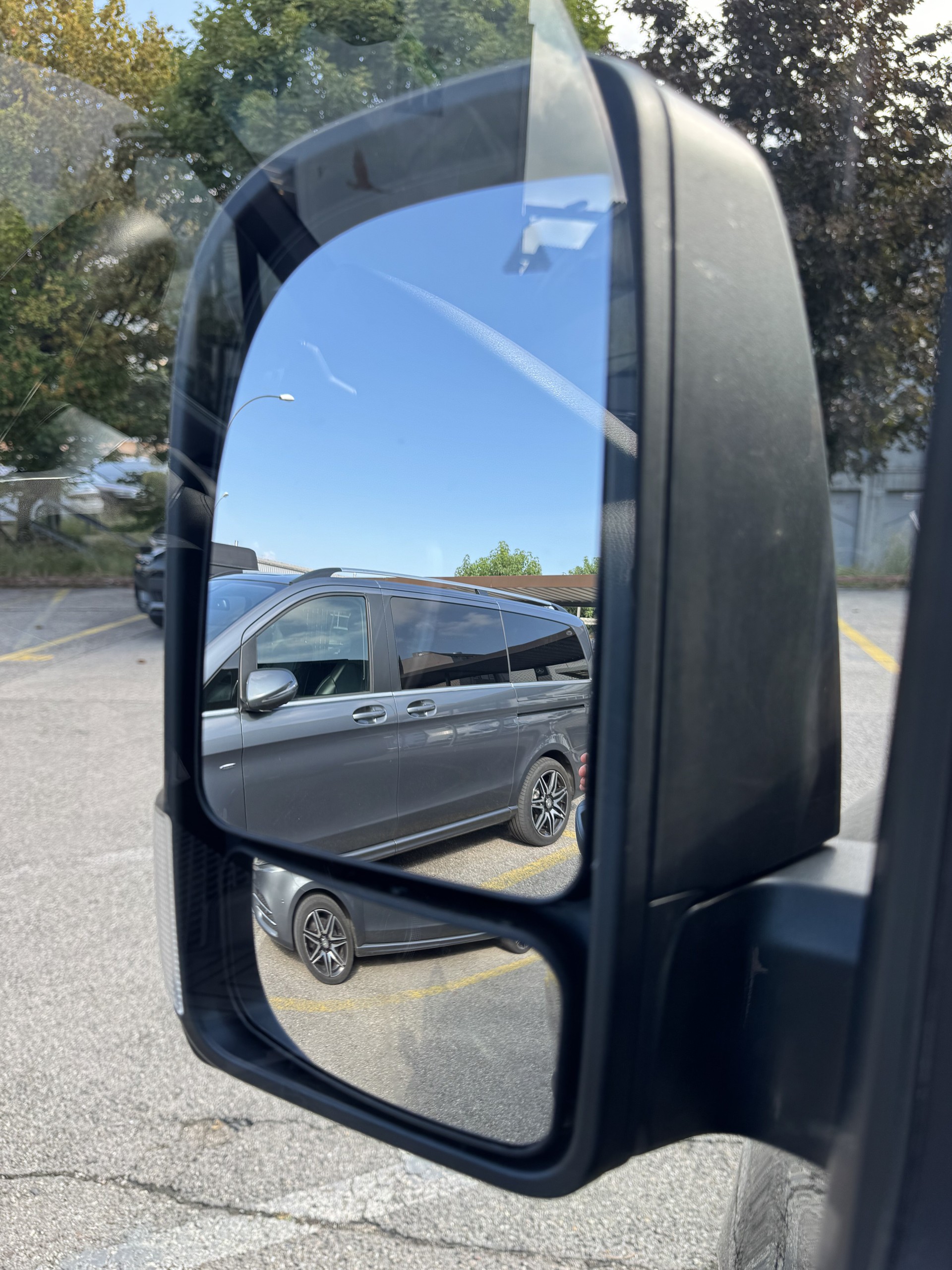 MERCEDES-BENZ 2.0 CDI 190 Pro-image-13