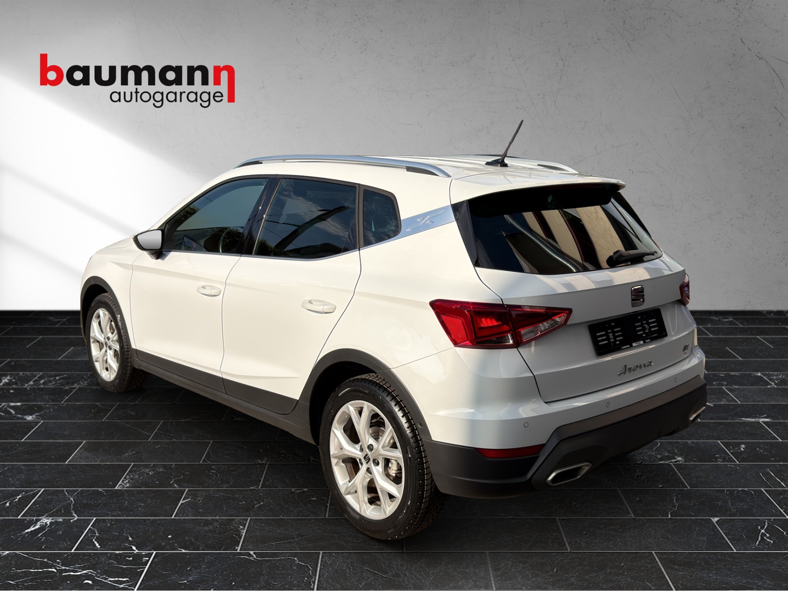 SEAT Arona 1.0 TSI Eco Hola FR DSG-image-3