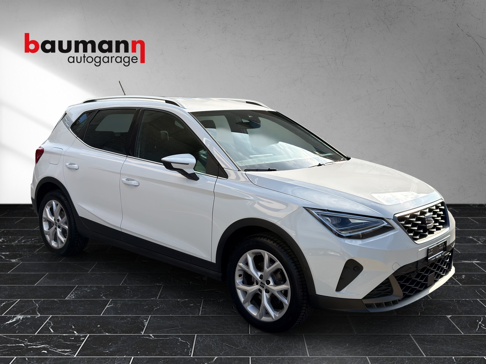 SEAT Arona 1.0 TSI Eco Hola FR DSG-image-1