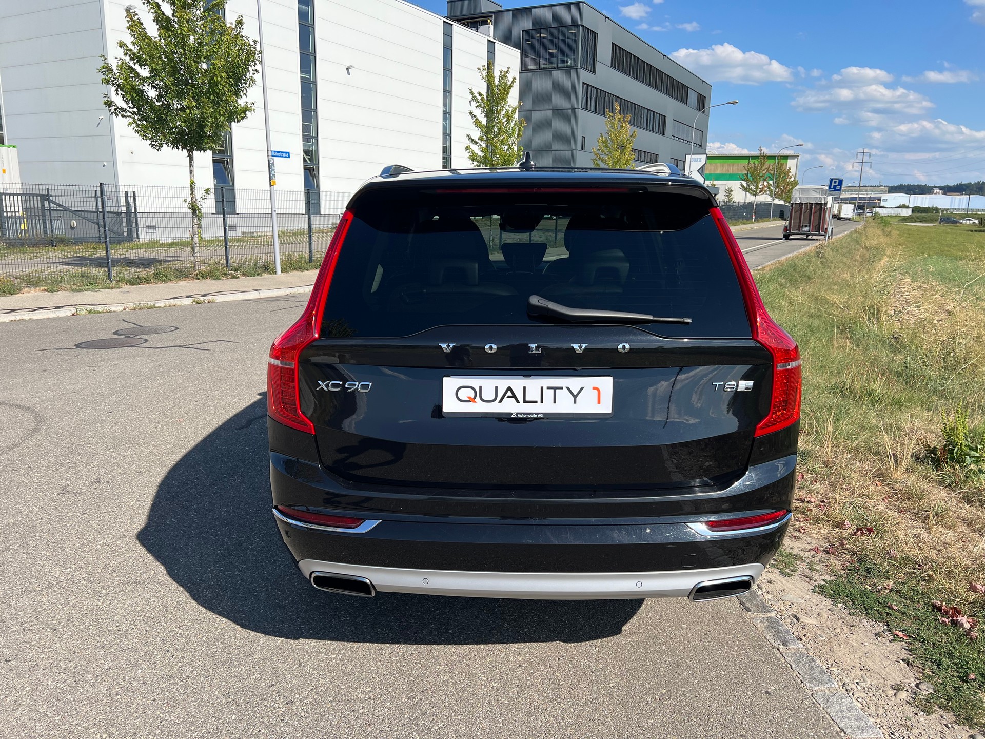 VOLVO XC90 T8 AWD Inscription Geartronic-image-9
