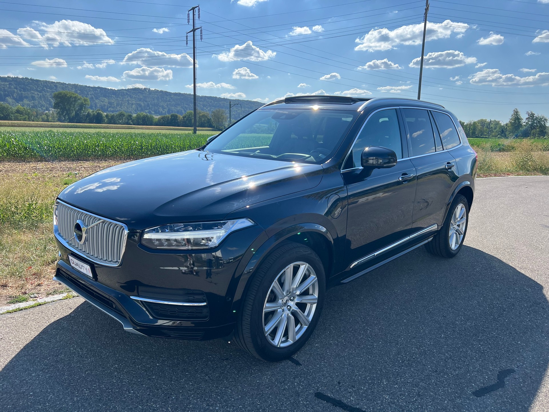 VOLVO XC90 T8 AWD Inscription Geartronic-image-3