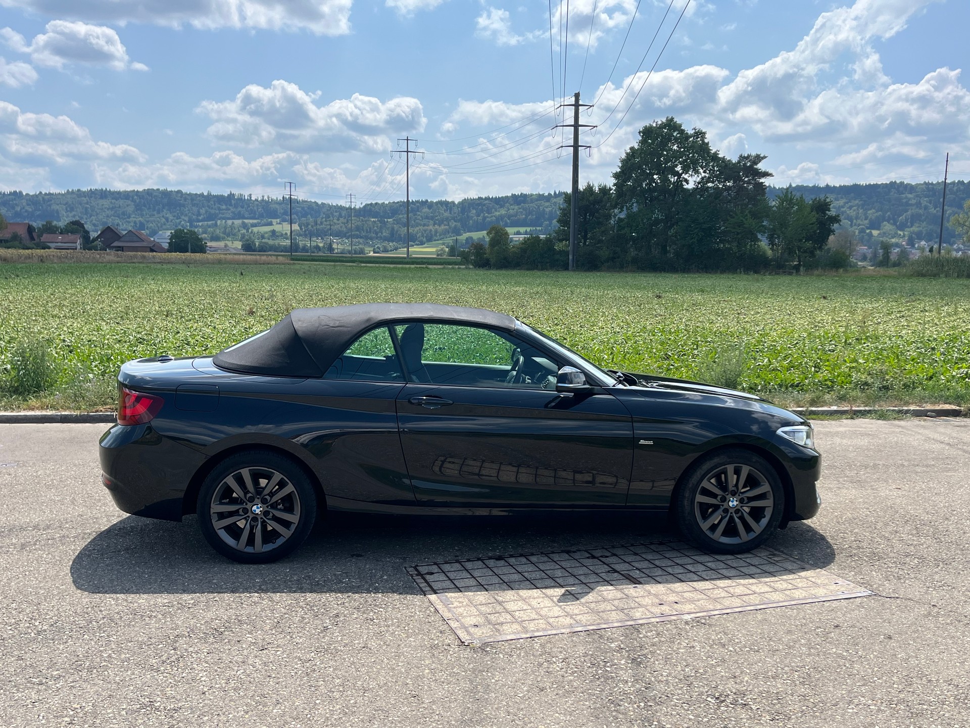 BMW 220i Luxury Line Steptronic-image-7