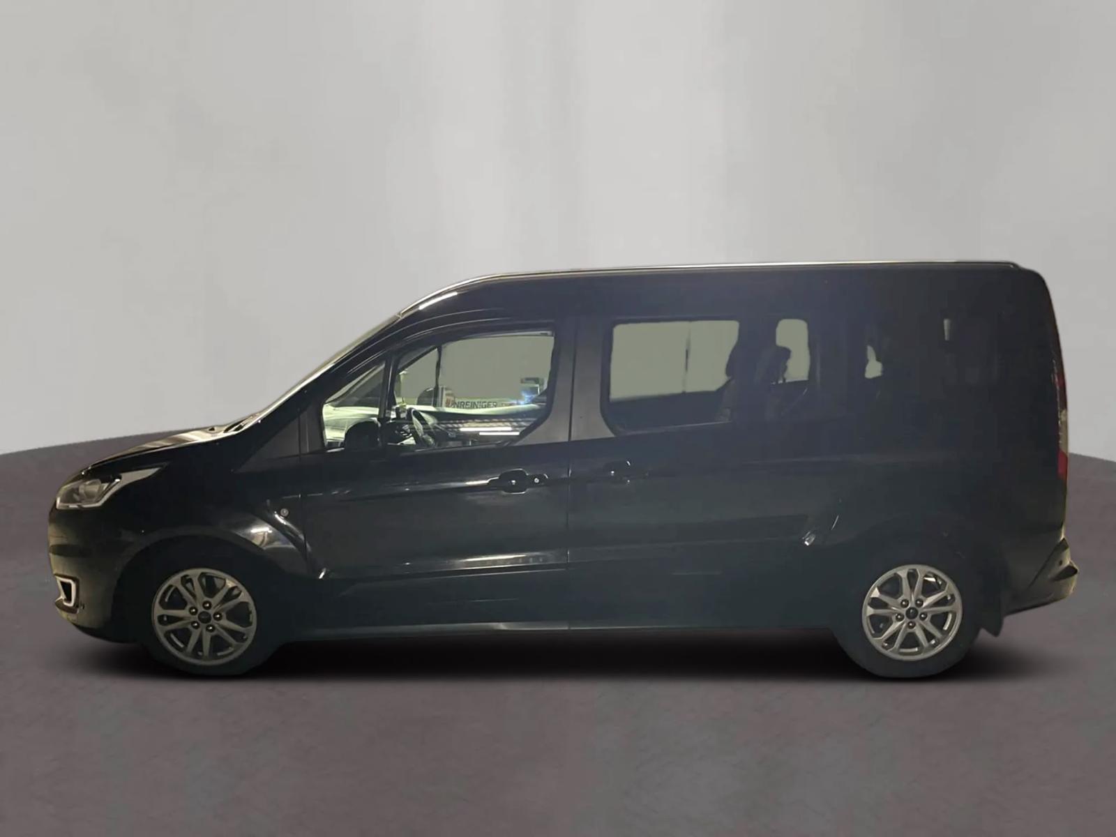 FORD Grand Tourneo Connect 1.5 EcoBlue Titanium Automat-image-5