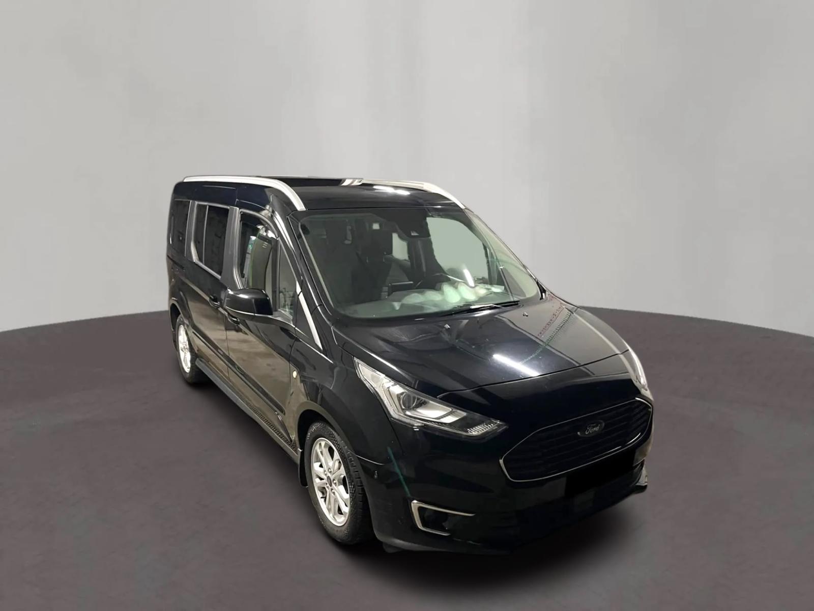 FORD Grand Tourneo Connect 1.5 EcoBlue Titanium Automat-image-2