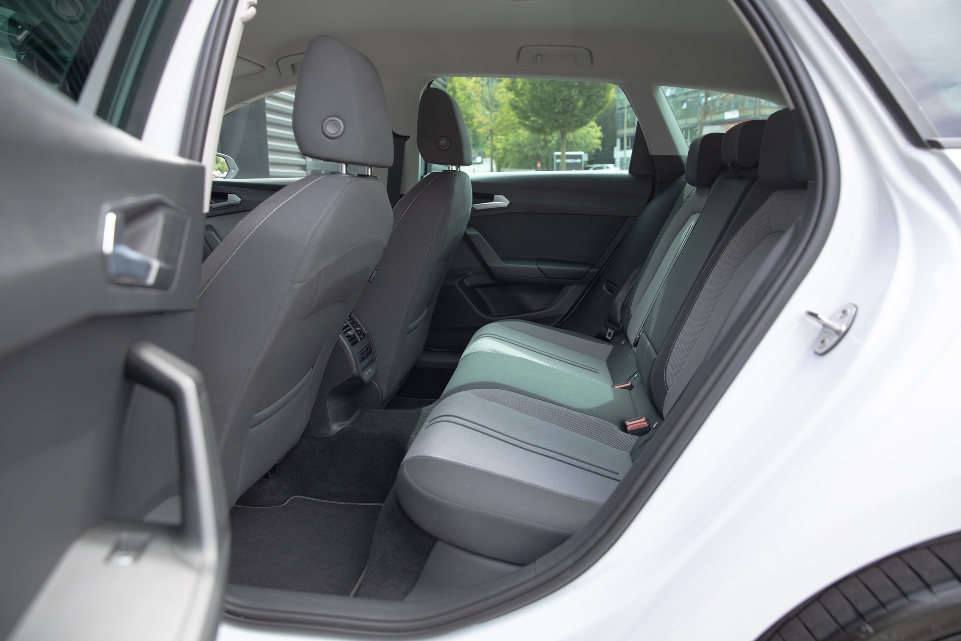 SEAT Leon ST 2.0 TDI EVO DSG Style-image-12