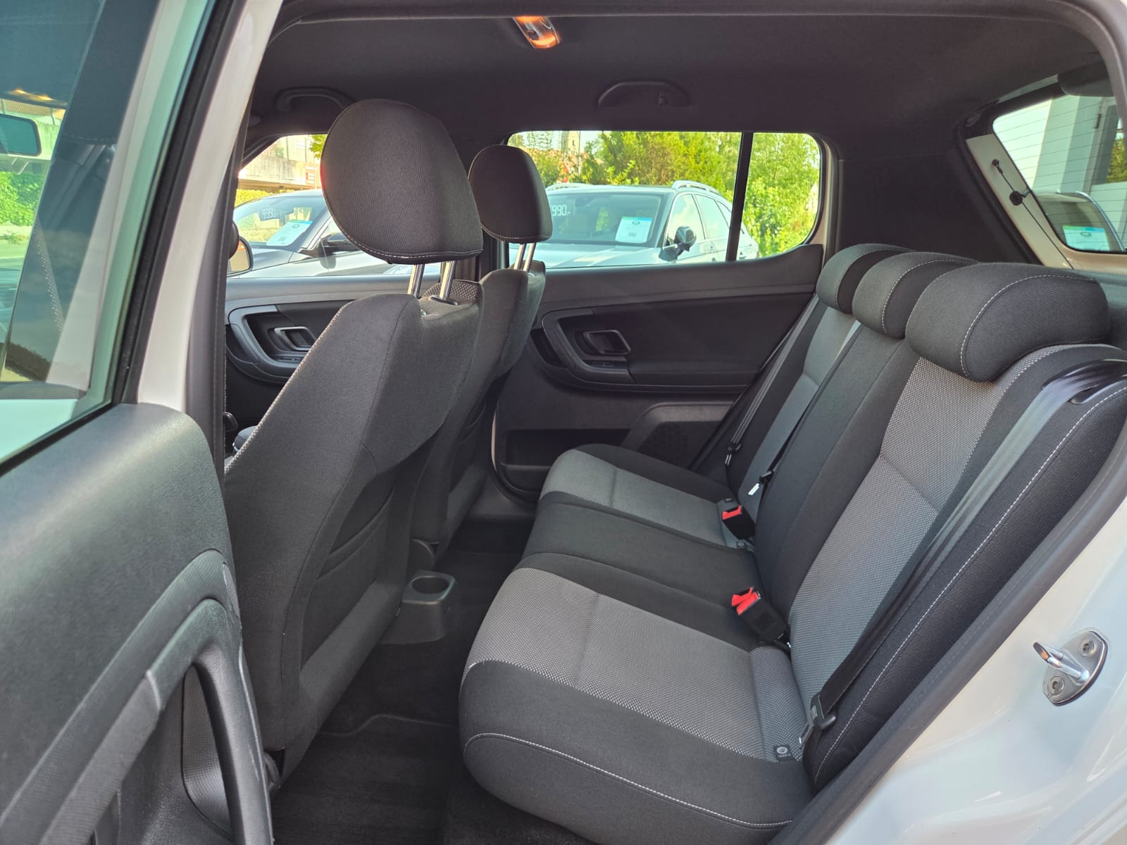 SKODA Fabia 1.2 TSI Ambition Plus DSG-image-12